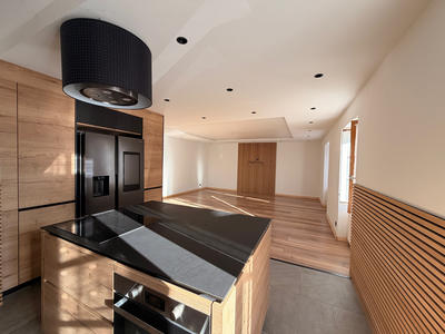 Appartement - 87 m² - 3 pièces