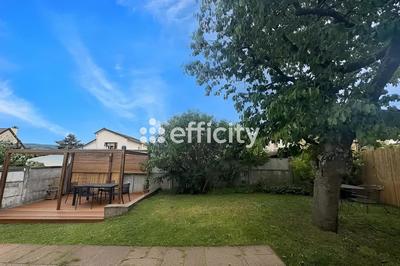 Maison - 80 m² - 3 pièces