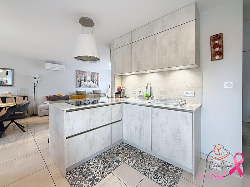 Maison - 155 m² - 6 pièces