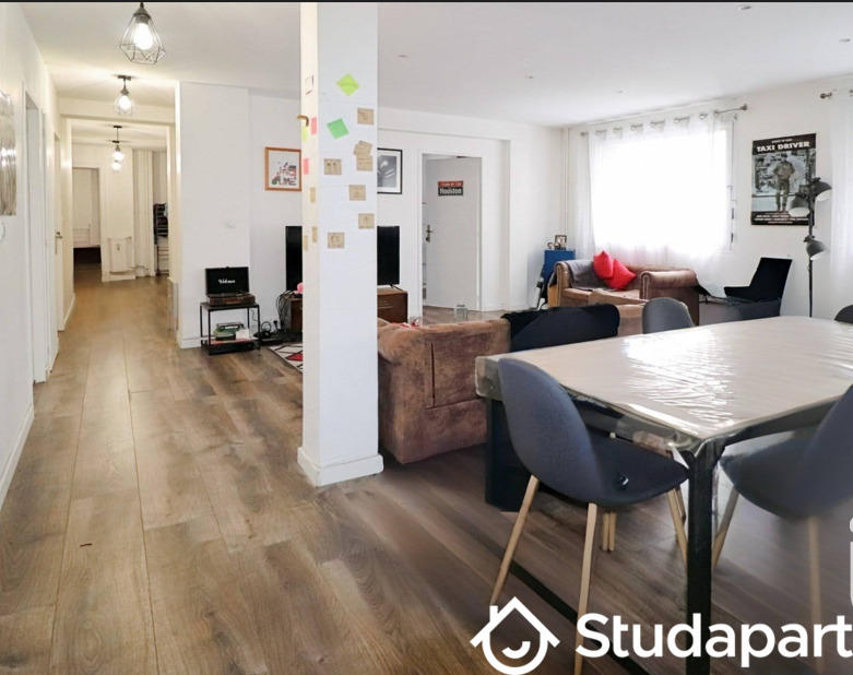 Appartement - 160 m² - 7 pièces