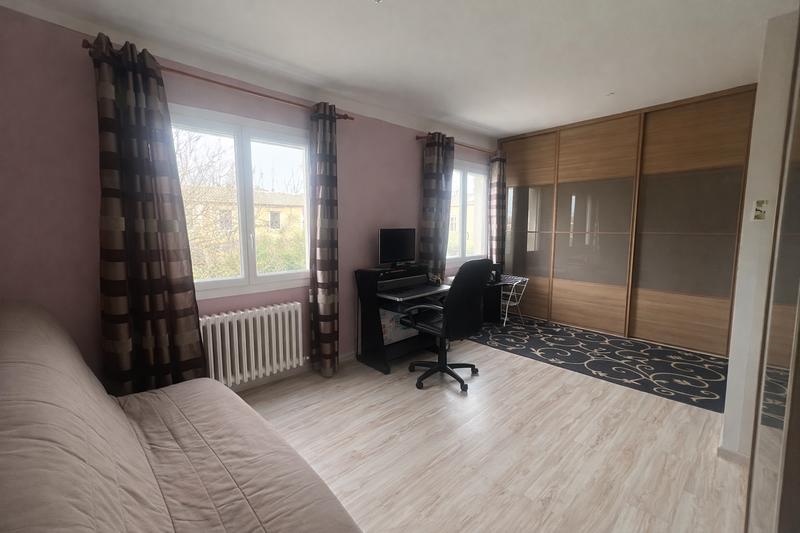 Villa - 220 m² - 7 pièces