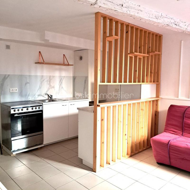 Studio - 24 m² - 1 pièce