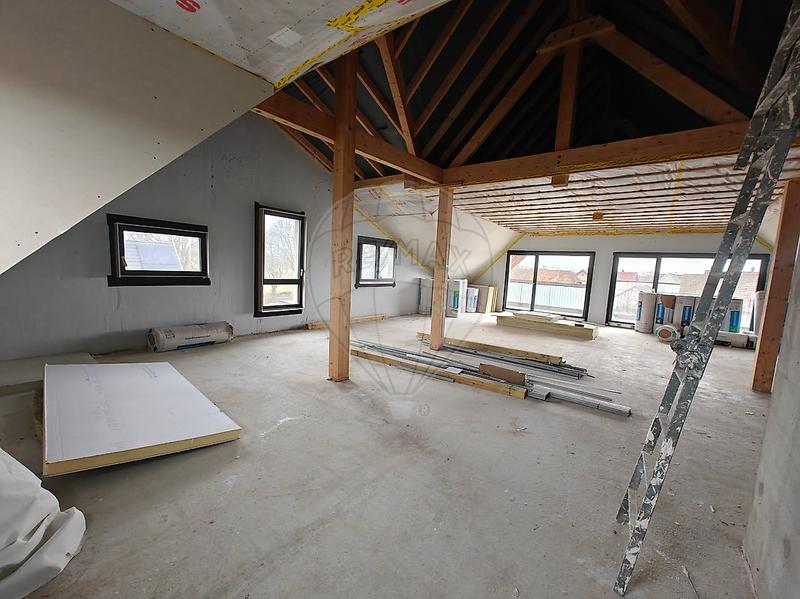 Appartement - 105 m² - 4 pièces