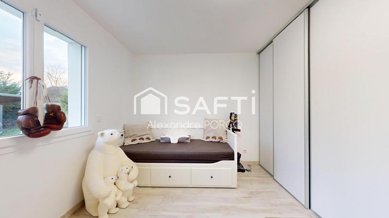 Maison - 147 m² - 6 pièces