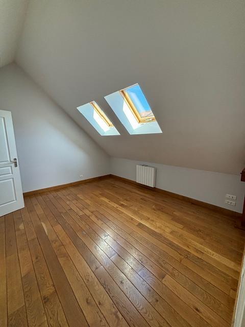 Maison de ville - 76 m² - 3 pièces