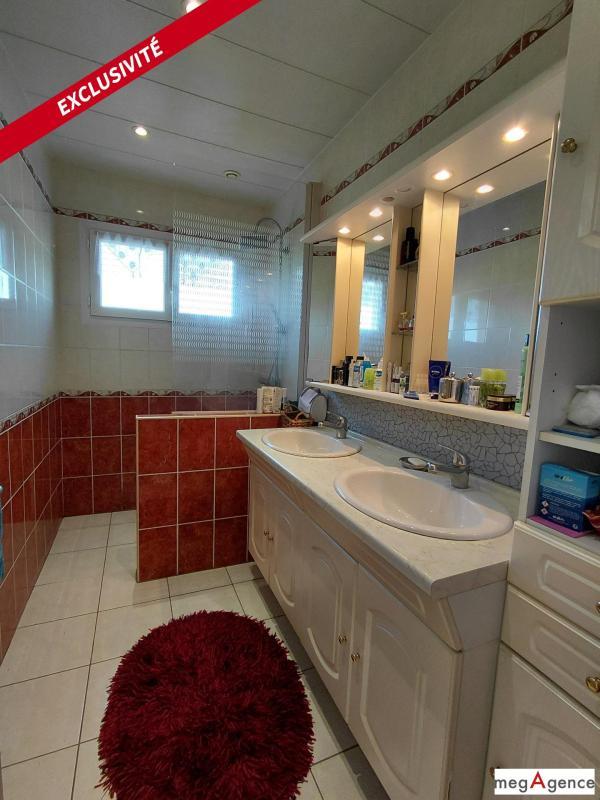 Maison traditionnelle - 83 m² - 4 pièces