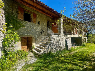 Demeure - 420 m² - 10 pièces