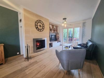 Maison - 125 m² - 7 pièces