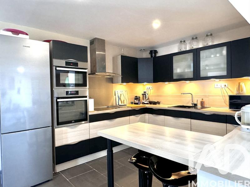 Maison - 130 m² - 6 pièces