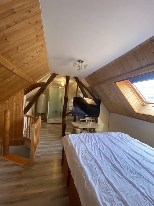 Maison - 225 m² - 7 pièces