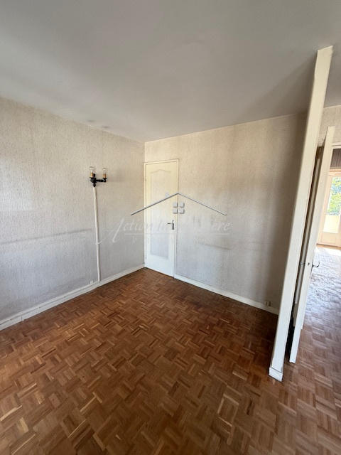 Appartement - 70 m² - 4 pièces