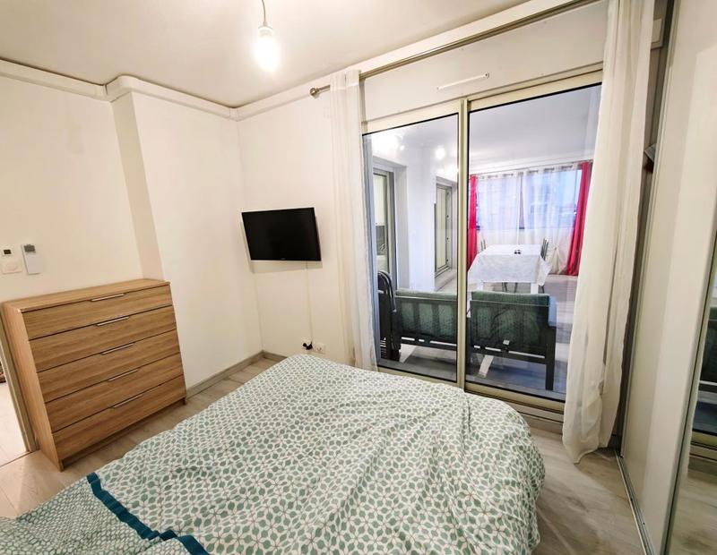 Appartement - 85 m² - 3 pièces