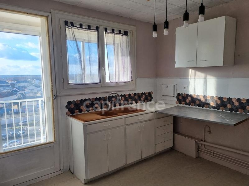 Appartement - 79 m² - 4 pièces