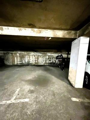 Parking / Garage - 14 m²