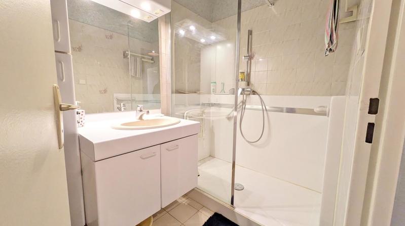 Appartement - 68 m² - 5 pièces