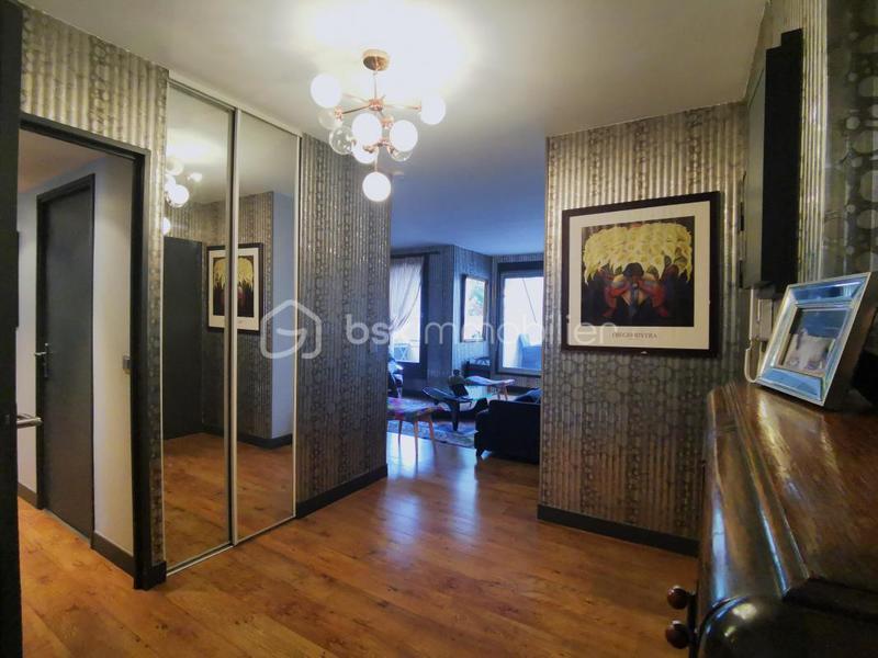 Appartement - 96 m² - 5 pièces