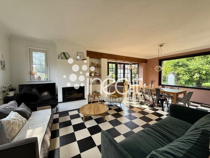 Maison - 170 m² - 7 pièces