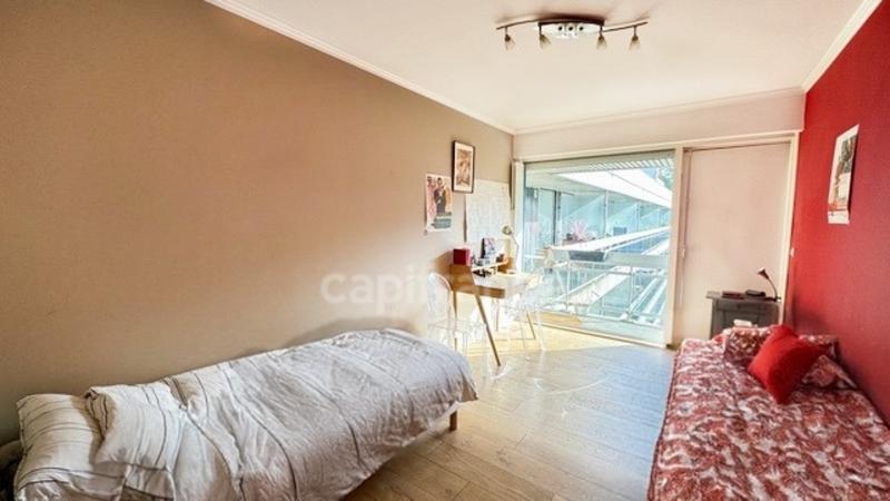 Appartement - 110 m² - 5 pièces