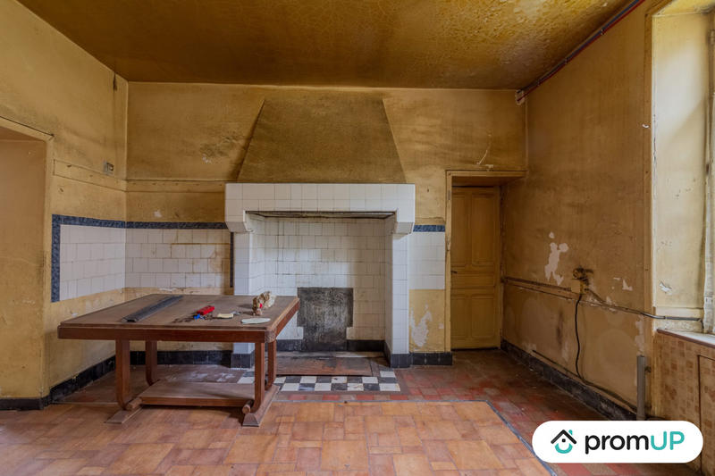 Maison ancienne - 216 m² - 7 pièces