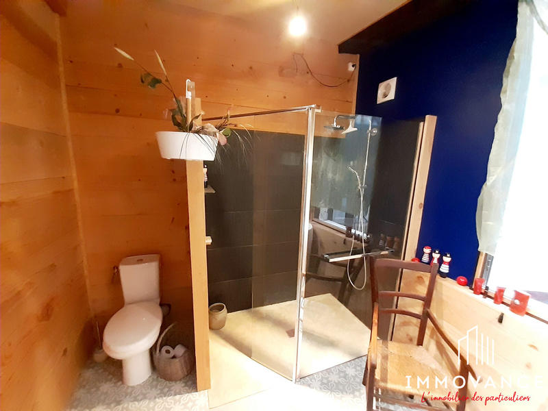 Maison - 182 m² - 8 pièces