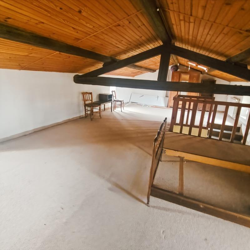 Maison - 114 m² - 6 pièces