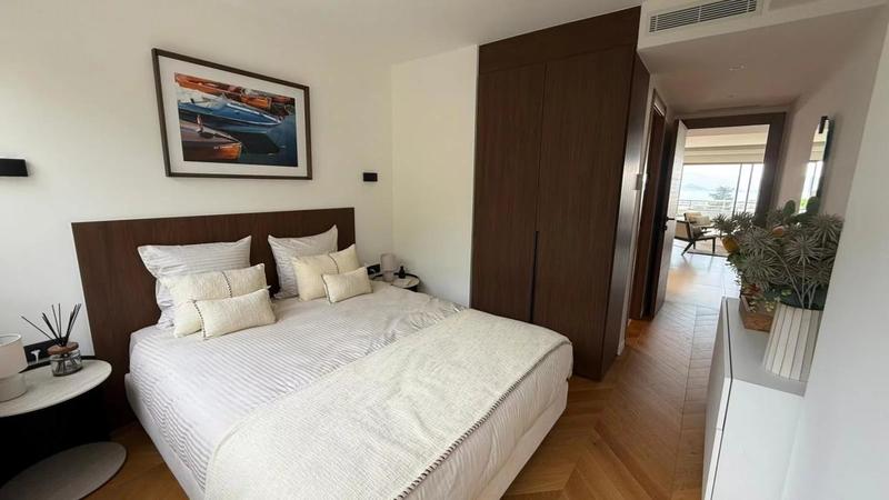 Appartement - 100 m² - 4 pièces