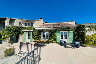 Villa - 156 m² - 7 pièces