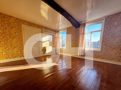 Maison - 100 m² - 3 pièces