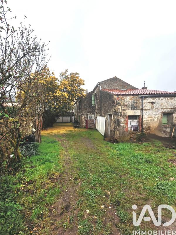 Maison - 175 m² - 10 pièces