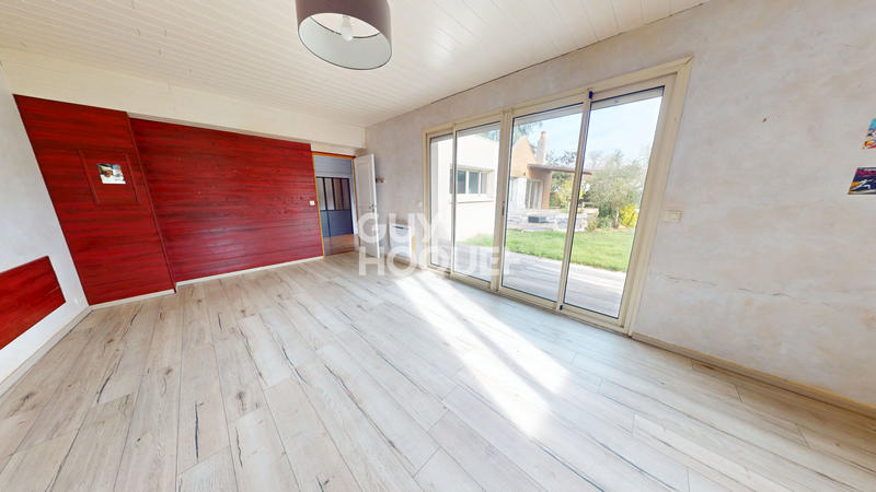 Maison - 209 m² - 7 pièces