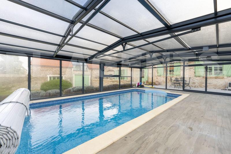 Corps de ferme - 270 m² - 9 pièces