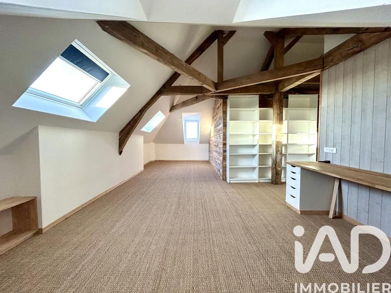 Maison - 245 m² - 10 pièces