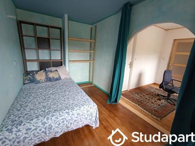 Chambre - 17 m² - 1 pièce