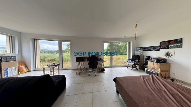 Villa - 107 m² - 4 pièces