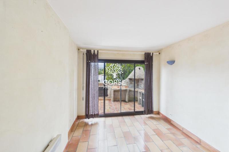 Appartement - 250 m² - 6 pièces