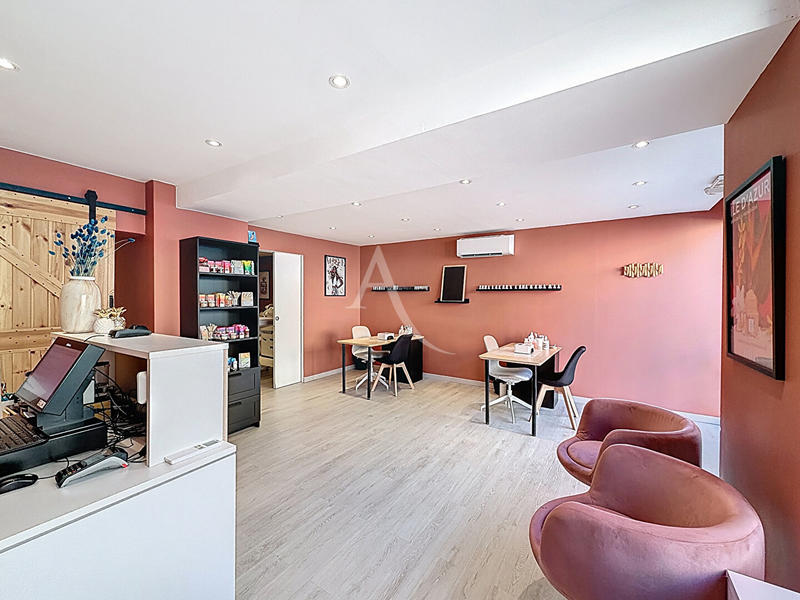 Fonds de commerce - 80 m²