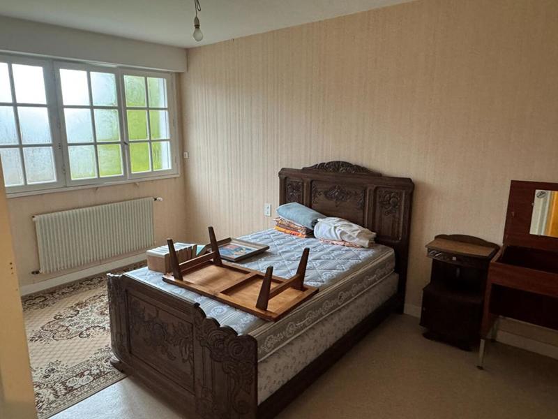 Maison - 204 m² - 7 pièces