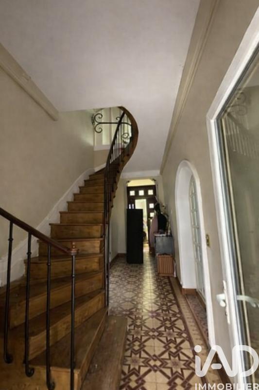 Maison - 240 m² - 5 pièces