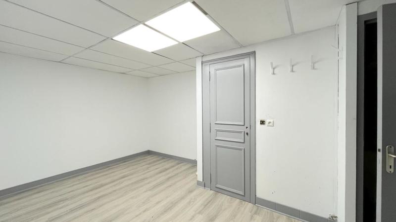 Bureau - 51 m²