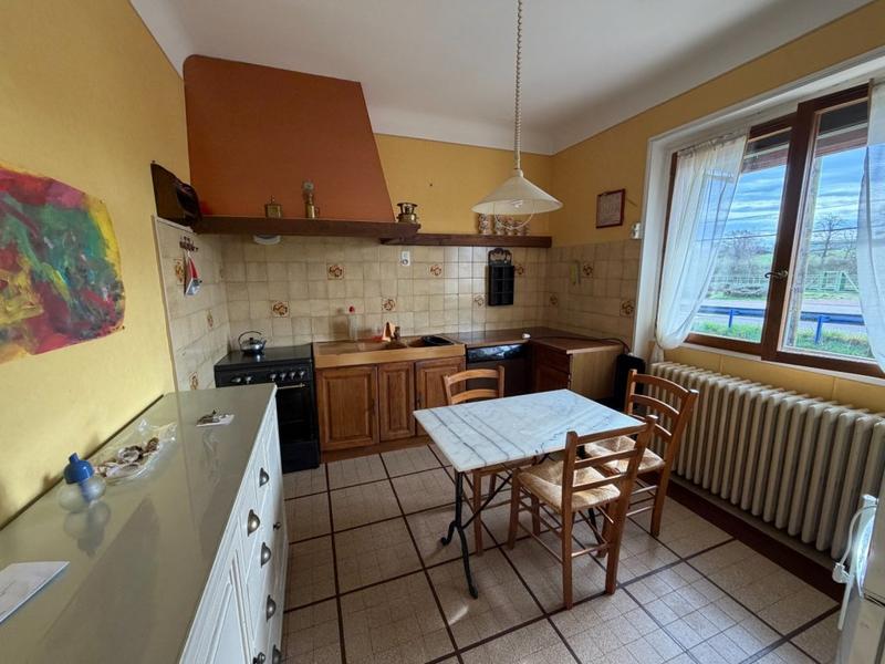 Maison - 166 m² - 7 pièces