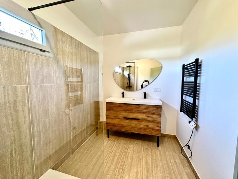 Appartement - 80 m² - 3 pièces