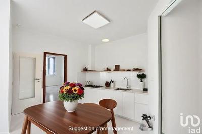 Maison - 90 m² - 6 pièces