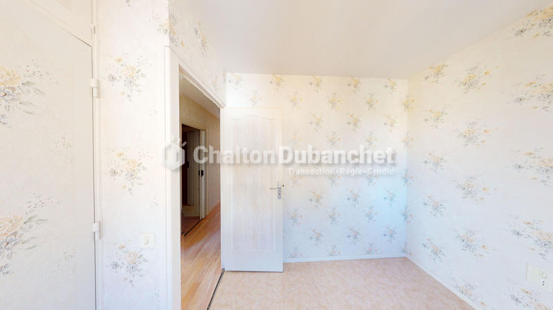 Maison - 210 m² - 9 pièces