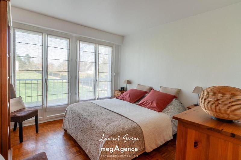 Appartement - 103 m² - 5 pièces