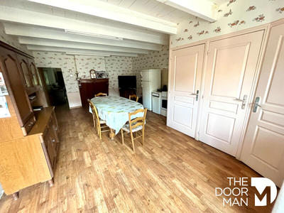 Maison - 98 m² - 4 pièces