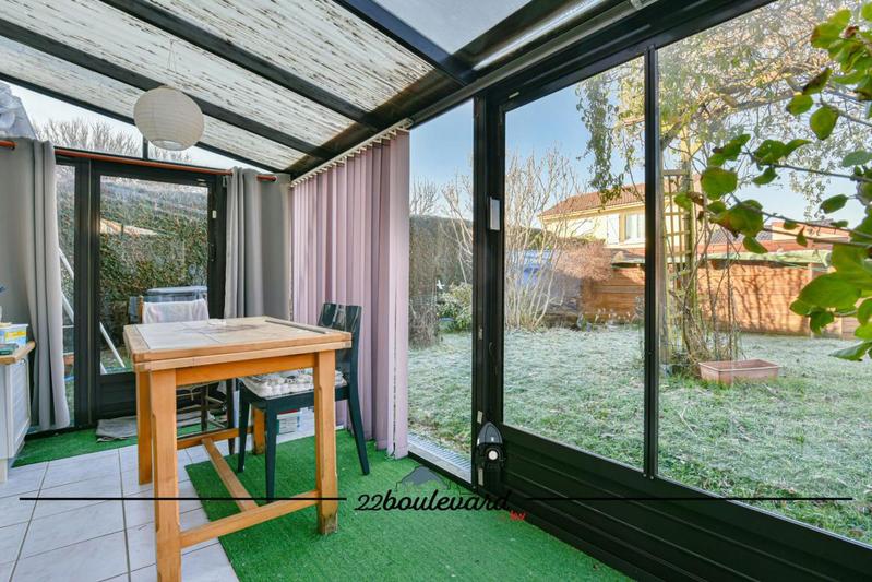 Maison - 96 m² - 4 pièces