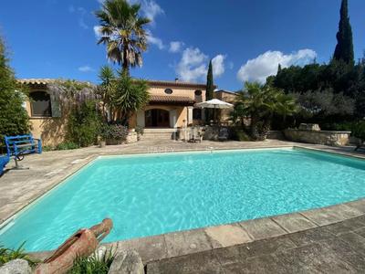 Maison de campagne - 200 m² - 8 pièces