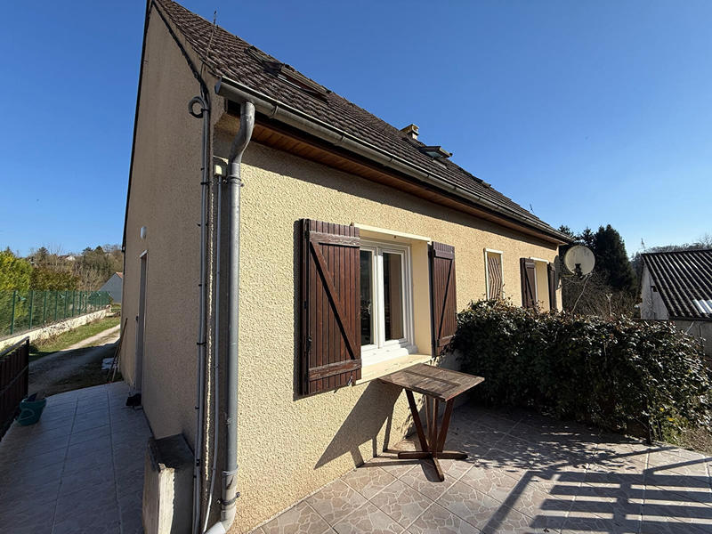 Maison - 107 m² - 4 pièces