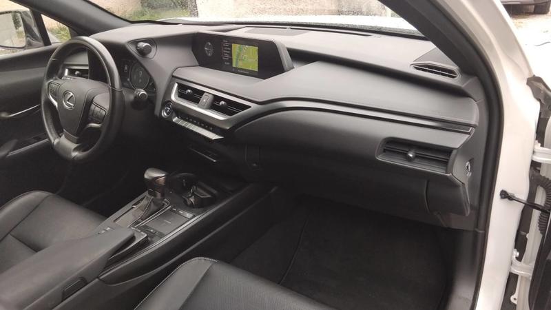 Lexus Ux 2.0 Vvt-iE 184 250h Hybrid 4wd Cvt Luxe - Entretien constructeur