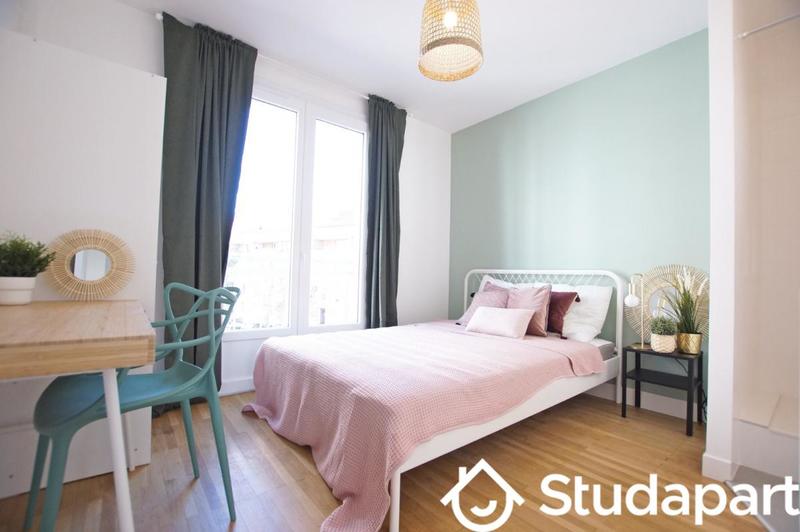 Chambre - 10 m² - 1 pièce